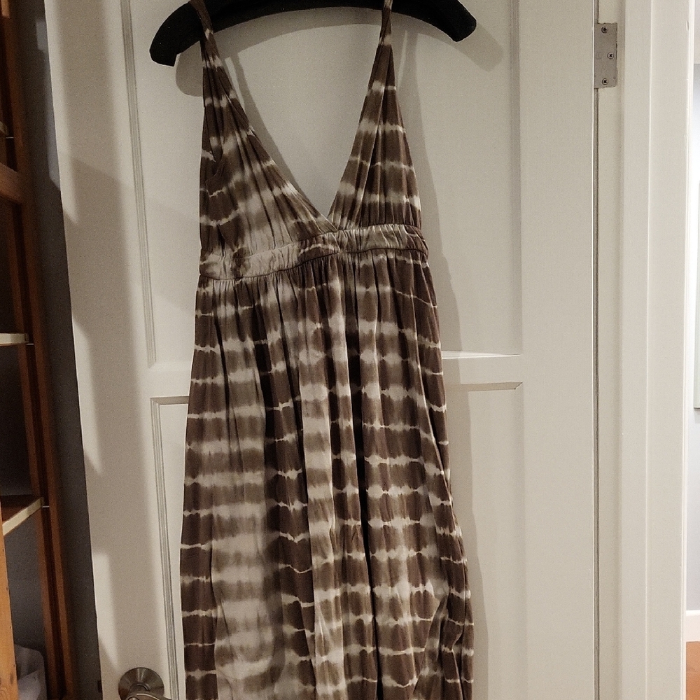 Brown and White Tie-Dye Maxi Dress